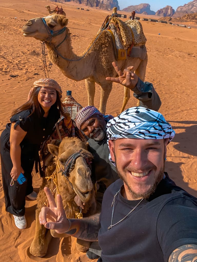 cammelli sul deserto guida dove prenotare 